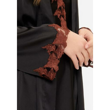 Kimono mit Spitze