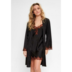 Kimono mit Spitze